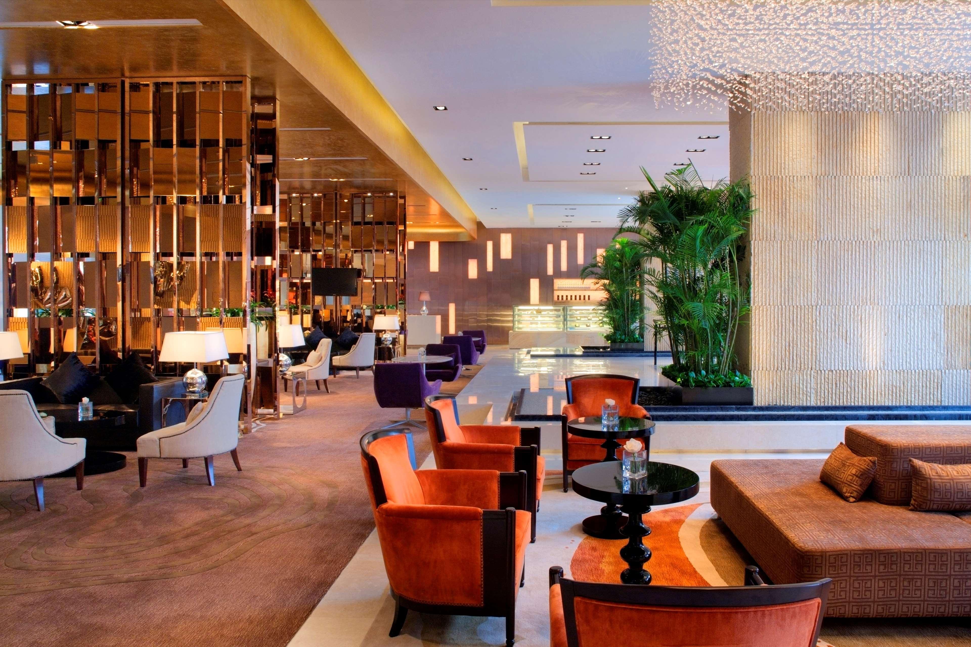 Radisson Blu Plaza Chongqing - Free 2 Bottle Of Local Beer Per Room During Stay Interiør billede